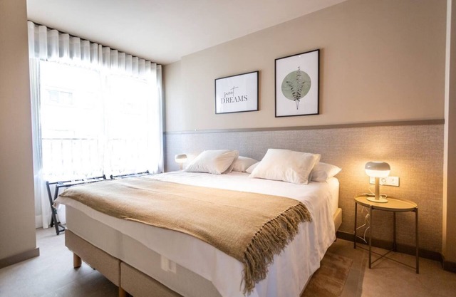 1 BEDROOM APARTMENT IN VALENCIA