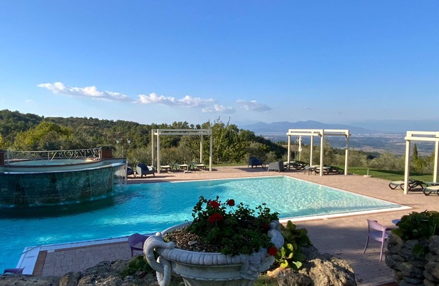 1 BEDROOM APARTMENT @ VILLA MELETRO