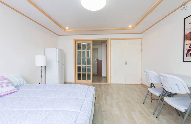 1 Zimmer Wohnung in Yeonnam-dong / Hongdae / Hongik University / Honggik