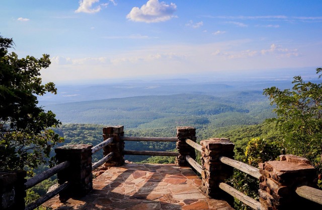 1 Bedroom Cabin on Mount Magazine - Unit B