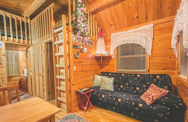 1 Bedroom Cottage, sleeps 3