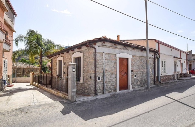Gemütliches Haus mit 1 Schlafzimmer in.