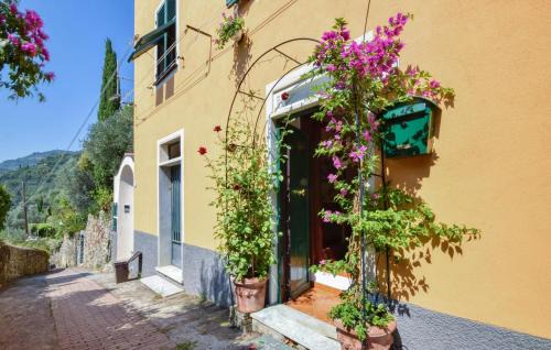 1 Bedroom Nice Home In Pieve Ligure