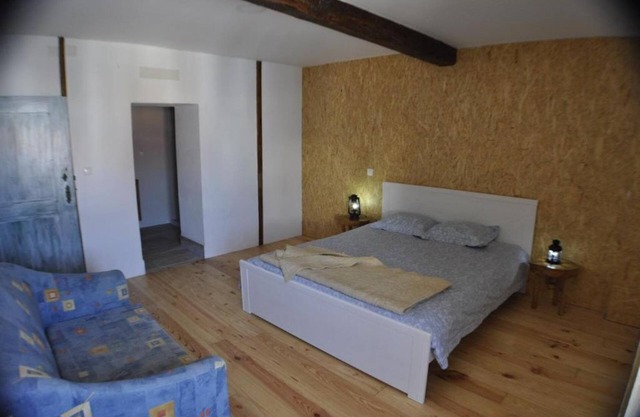 1 Bedroom Private vacation home in Alpalhão