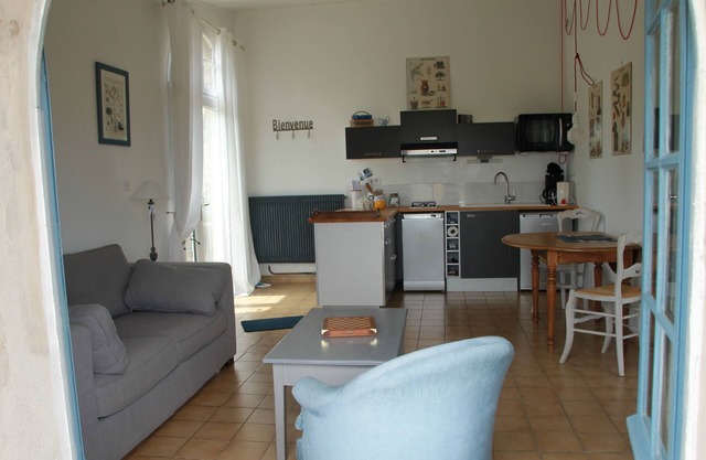 1 Bedroom Private vacation home in Montmaur