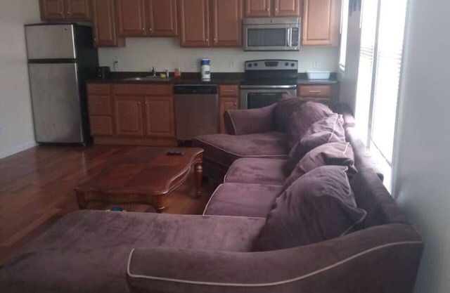 1 bedroom with free parking