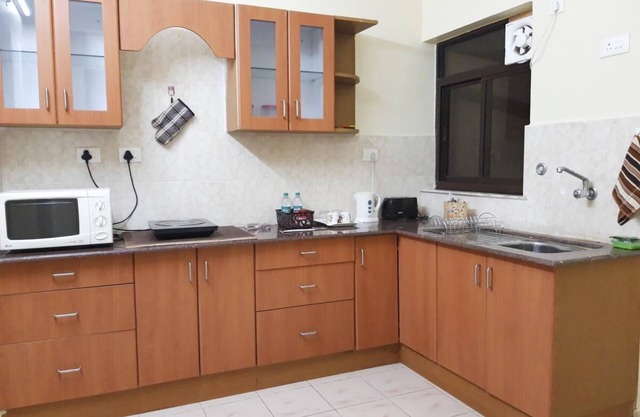 1 bhk Service Apartment in Goa mit Blick auf die Berge