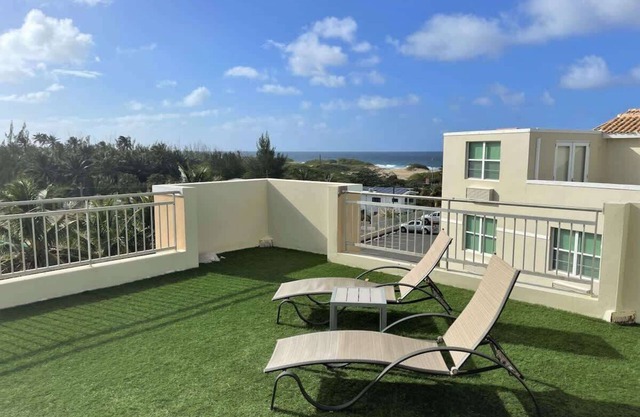 # 2 Luxuriöse Beachfront 4br, 3ba Penthouse - Jobos, Hütten, Montones, Crash Boat