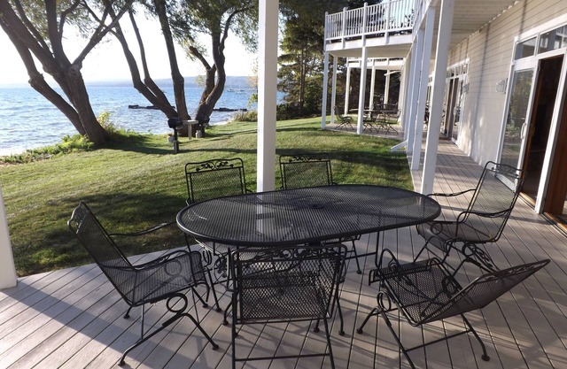 Madeline Island Lakeside Condo