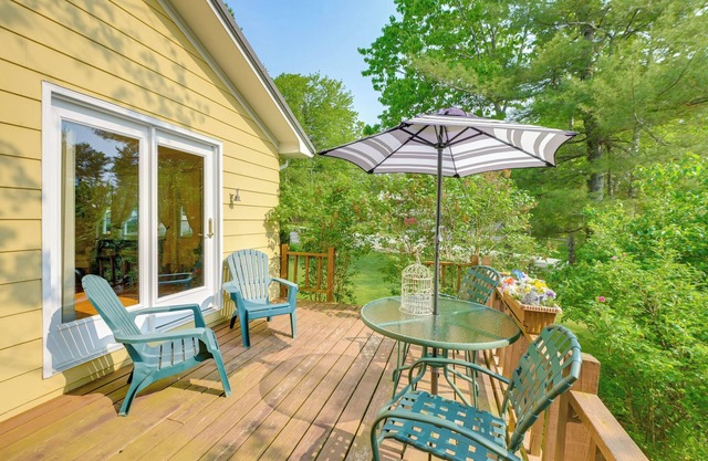 1 Mi to Main St: Charming Elsworth Home w/Yard!