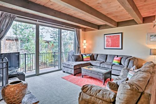 1 Mi to Shore Quiet South Lake Tahoe Condo