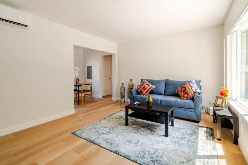 1 Palo Alto - Fully Furnished, AC, Private, Parking & Laundry