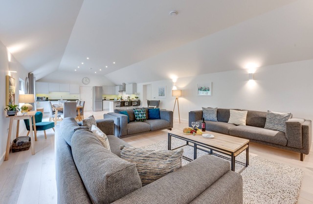1 Wadd Cottages - Drei Schlafzimmer Haus, Schläft 6