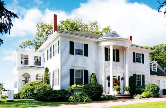 1 West Inn Waterfront