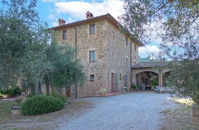 Drei-Zimmer-Wohnung in der Nähe Trasimeno-See, mit tollem Blick auf Landschaft