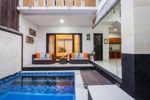 10-BR Private Pool Legian Villa 5-Min Walk to Beach and Shops