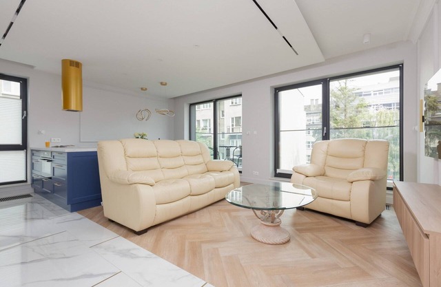 10 Lutego 18A | Familienwohnung | Parkplatz