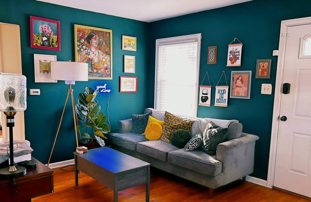 10 min Downtown-3 min Irvington