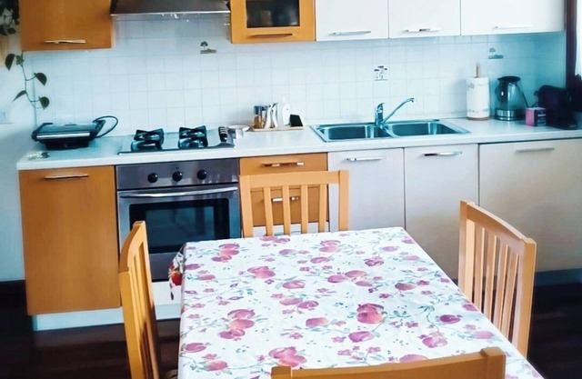10 minutes from Treviso airport.Quiet location suitable for families.