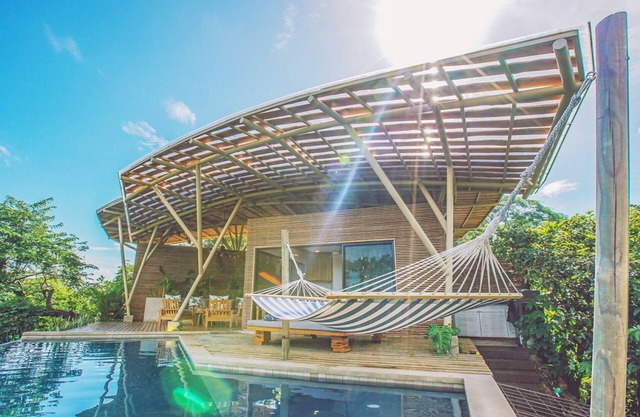 10 Minuten zu Tamarindo thront Haus mit herrlichem Blick und Schwimmbad