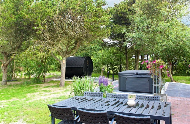 Ruhiges Ferienhaus in Blåvand mit Sauna