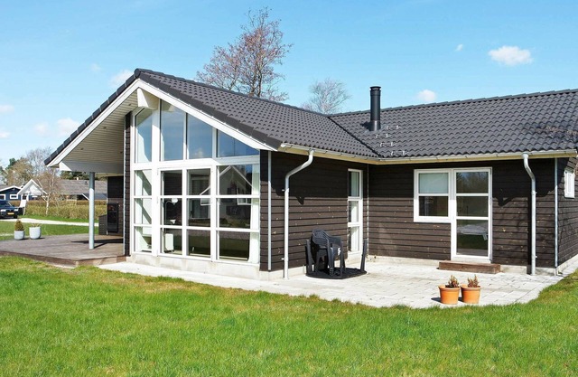 10 Personen Ferienhaus in Hadsund-By Traum