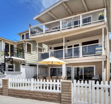 1005 E Balboa 2