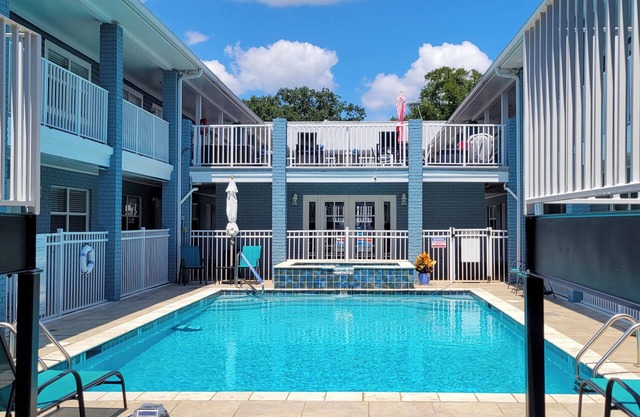 103 Cypress Cove ~ Beautiful 1 bedroom 1 bath beachfront condo in Biloxi