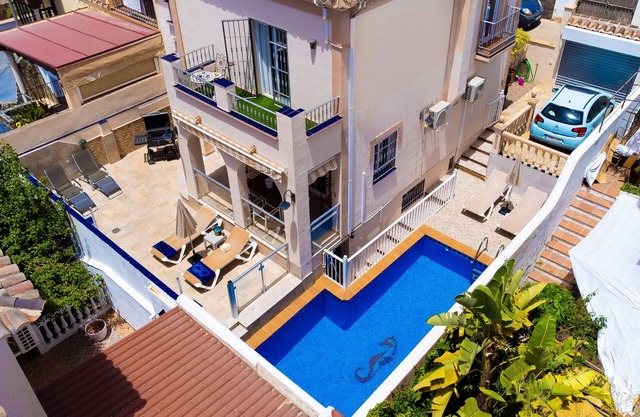 1072 Villa Palomas