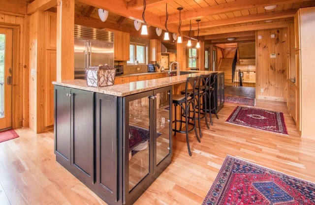 Lakefront Luxury--Game Room, Boat House, Dock for your boat rental, Deck, Views