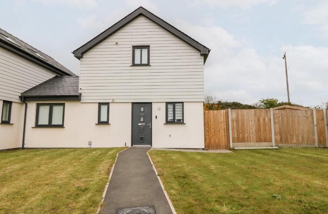 11 Parc Delfryn