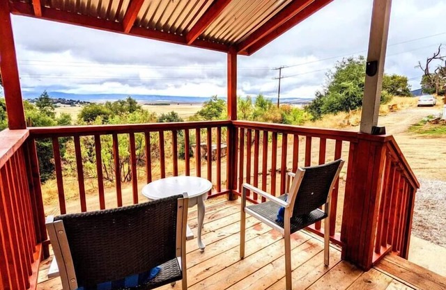 #11. The Luminous Lodge - Remodeled Cabin W/ Valley Views