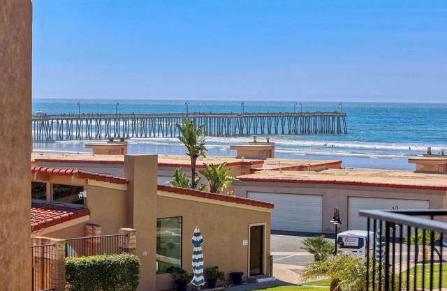 110 Pismo Shores: 2 BR, 1.5 BA Condominium in Pismo Beach, Sleeps 6