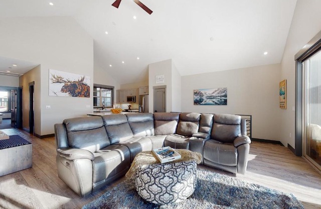 112 Eagle Ridge Drive