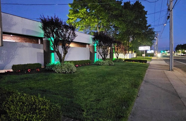 112 Motel