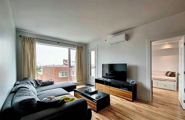 #114 Splendid Unit on 2 Floors, Terrace, Parking