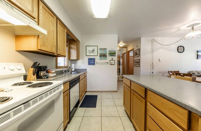 117 Bldg B 1 Bedroom Condo