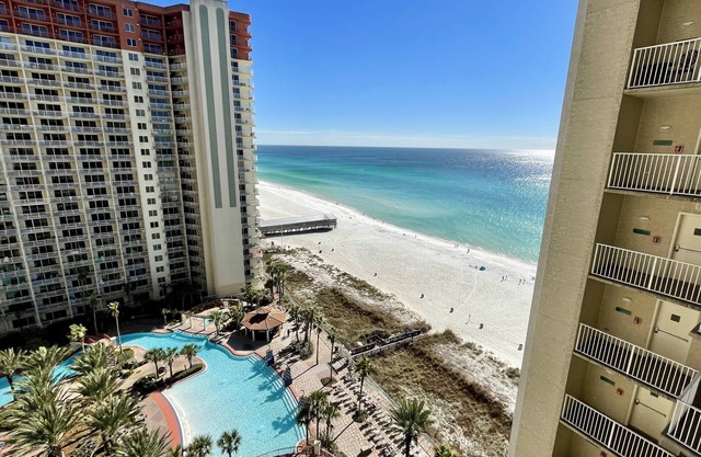 11th Heaven at Shores of Panama Studio w/Full Kitchen/Wash/Dry