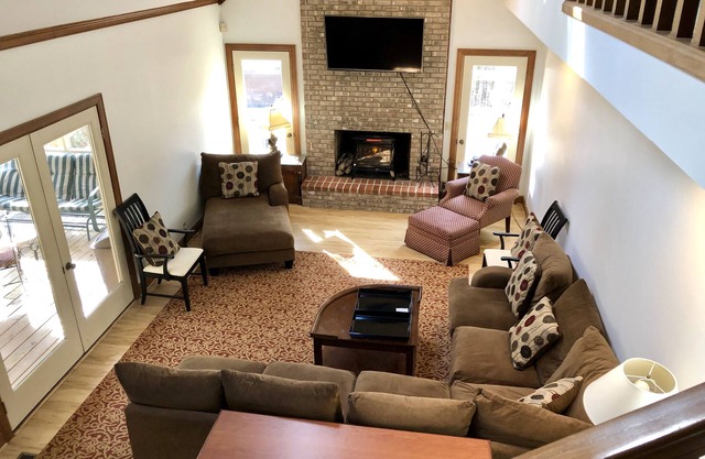 THE SHIRE -10/11 bdrm ~ 44ppl 6 miles Chatt. ~ 2 Houses XL HOT TUB 900 m² großes Deck