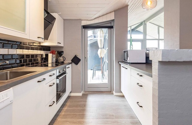 12 person holiday home in Vestervig