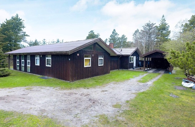 12 Personen Ferienhaus in Pandrup-By Traum