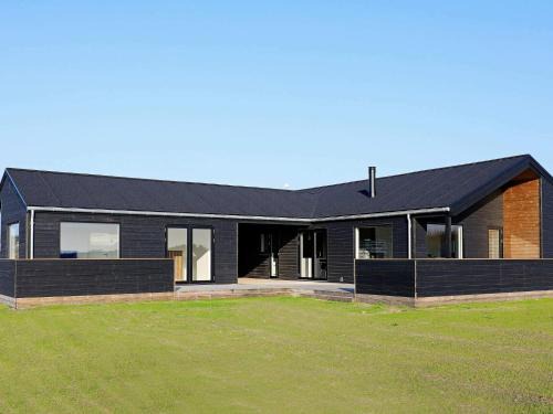 12 person holiday home in Løkken-By Traum