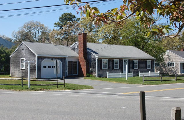 1200 Feet to Beach-neu renoviert, aber mit dem Charme des alten Cape Cod