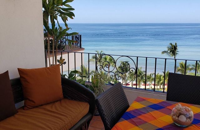 78 US-Dollar pro Nacht Sehr beliebt Vista Del Sol 802 ZONA ROMANTICA Maid svce inc