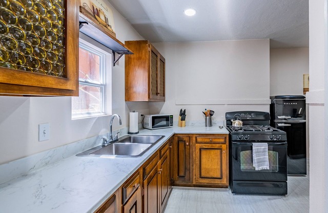 12th St Suite- One Bedroom