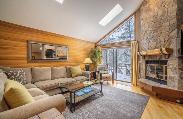 13 Elk Lane: 2 BR / 2 BA Haus in Sunriver, Schlafmöglichkeiten für 4
