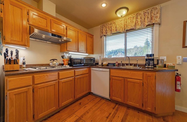 13A Bears Den Suite at the Meadow Site