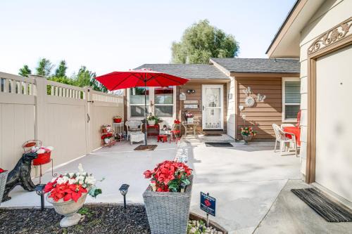 14 Mi to Meridian Water-View Retreat with Patios!