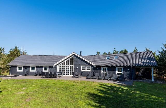 14 Personen Ferienhaus in Blåvand