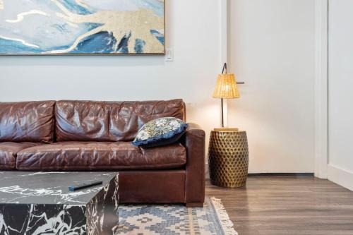 14 Santa Monica Gorgeous Apartment